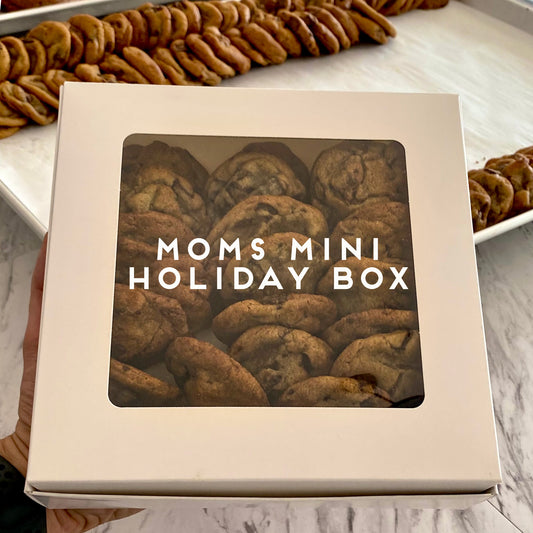 Moms Mini Holiday Box